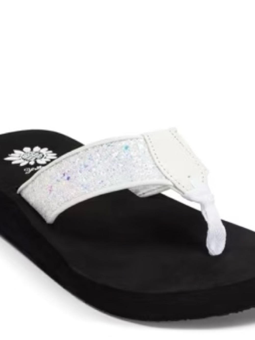 YELLOW BOX FELIKS WHITE FLIP FLOPS MEDIUM WIDTH NEW IN BOX